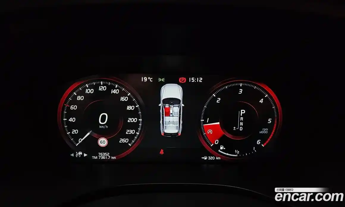Volvo XC60 2018 2.0 гидро в Москве № 1546885, фото 8