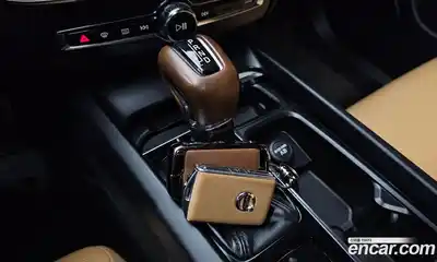 Volvo XC60 2018 2.0 гидро в Москве № 1546885, миниатюра 9