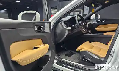Volvo XC60 2018 2.0 гидро в Москве № 1546885, миниатюра 10