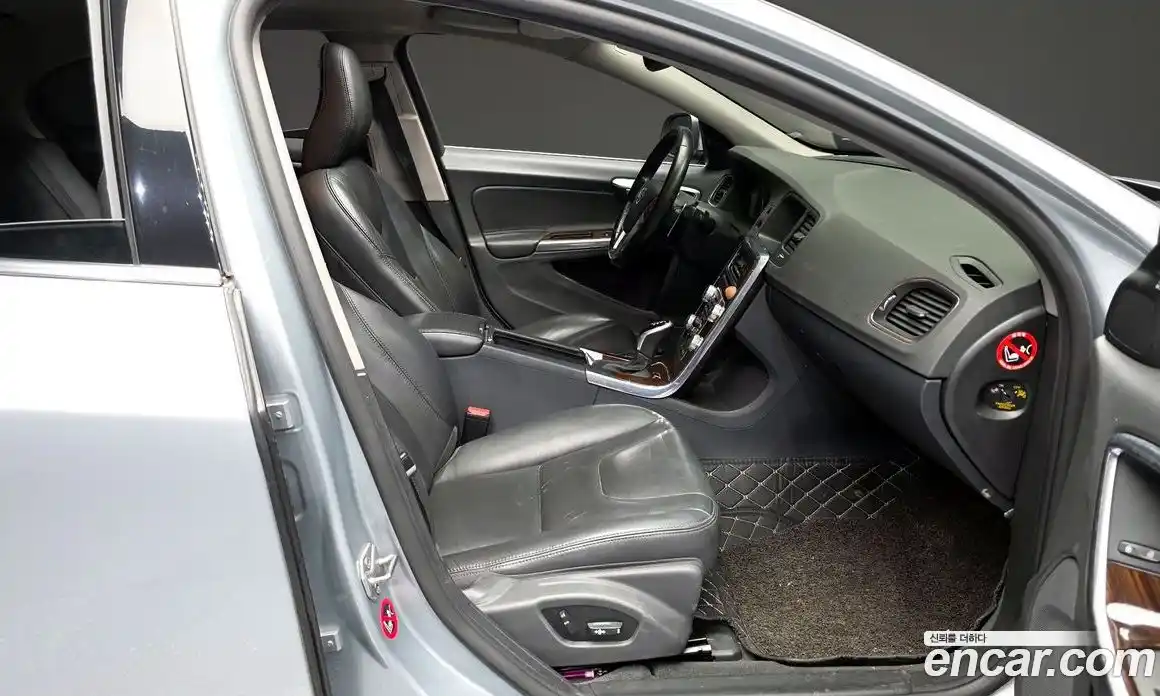 Volvo S60 2017 2.0 гидро в Москве № 1546984, фото 11