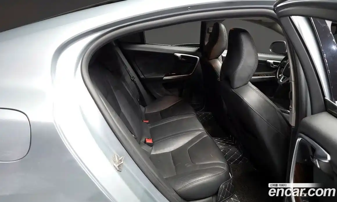 Volvo S60 2017 2.0 гидро в Москве № 1546984, фото 12