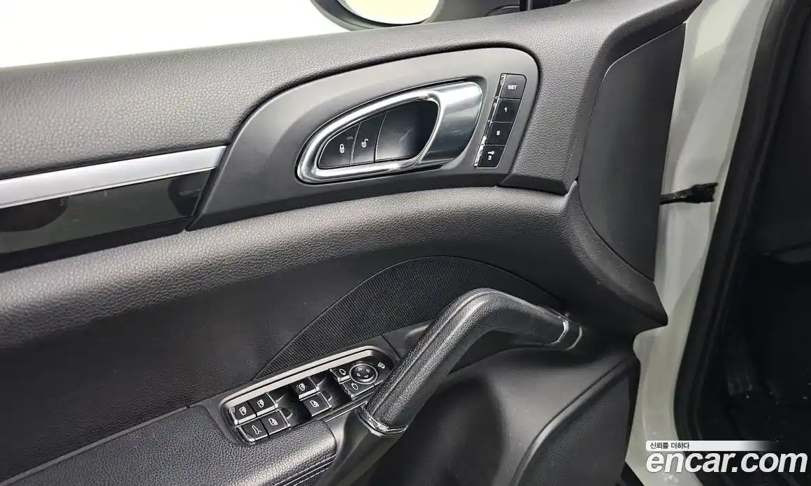 Porsche Cayenne 2013 3.0 гидро в Москве № 1547241, фото 12