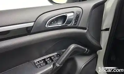 Porsche Cayenne 2013 3.0 гидро в Москве № 1547241, миниатюра 12