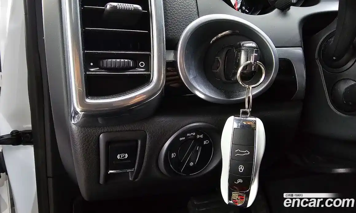 Porsche Cayenne 2013 3.0 гидро в Москве № 1547241, фото 13