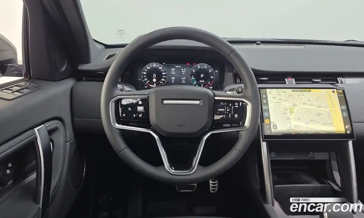 Land Rover Discovery Sport 2025 2.0 гидро в Москве № 1547463, фото 13