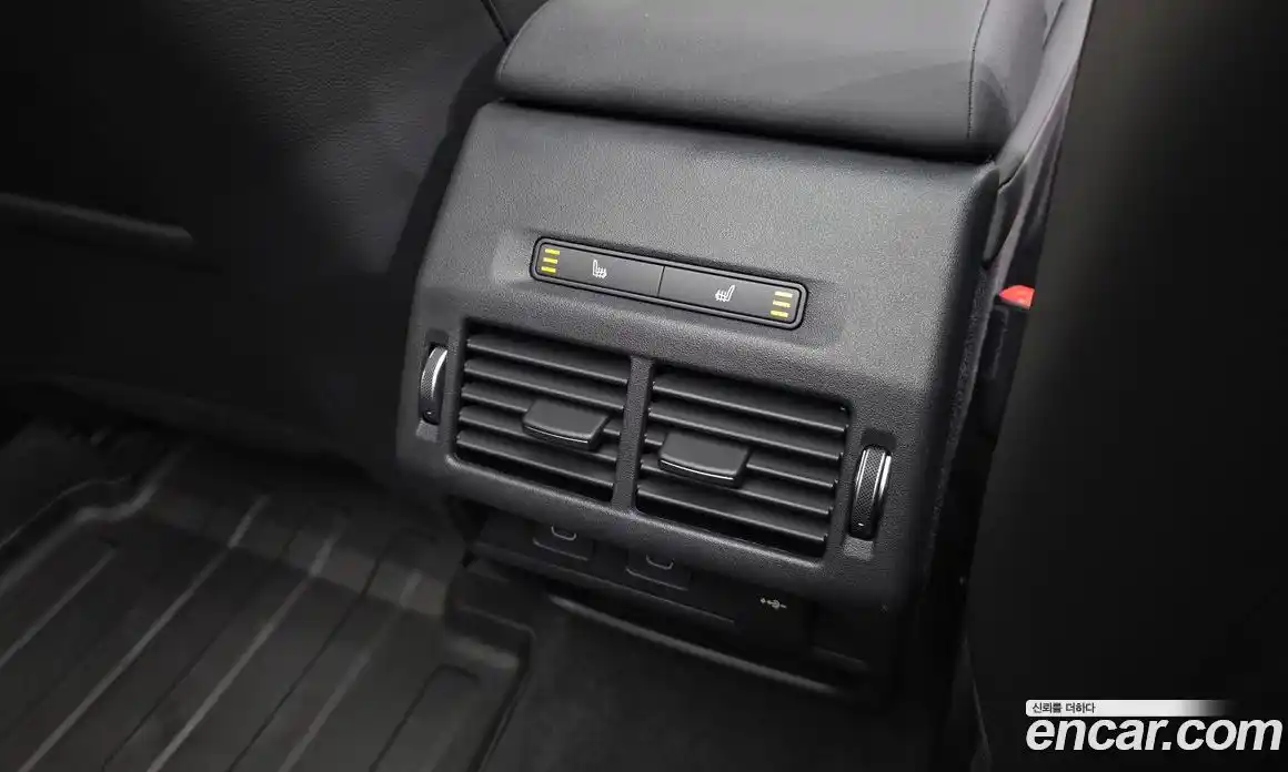 Land Rover Discovery Sport 2025 2.0 гидро в Москве № 1547463, фото 17
