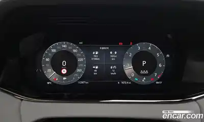 Land Rover Range-Rover Evoque 2025 2.0 гидро в Москве № 1547465, миниатюра 12