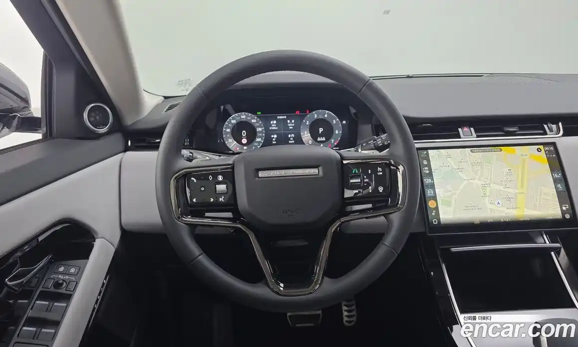 Land Rover Range-Rover Evoque 2025 2.0 гидро в Москве № 1547465, фото 13