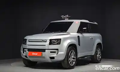 Land Rover Defender, 2024