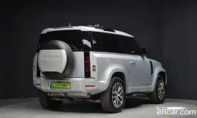 Land Rover Defender 2024 3.0 гидро в Москве № 1547490, миниатюра 2