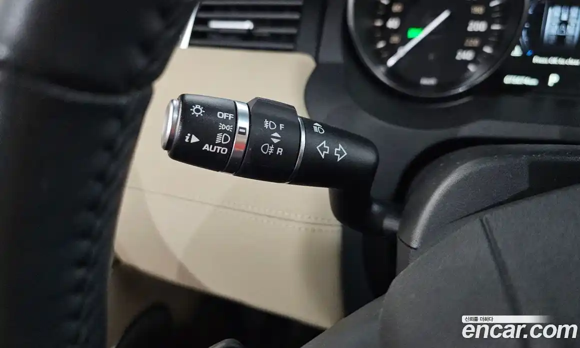 Land Rover Range-Rover Evoque 2018 2.0 гидро в Москве № 1547543, фото 17