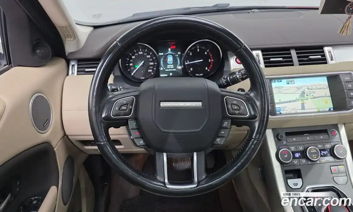 Land Rover Range-Rover Evoque 2016 2.0 гидро в Москве № 1547567, фото 13