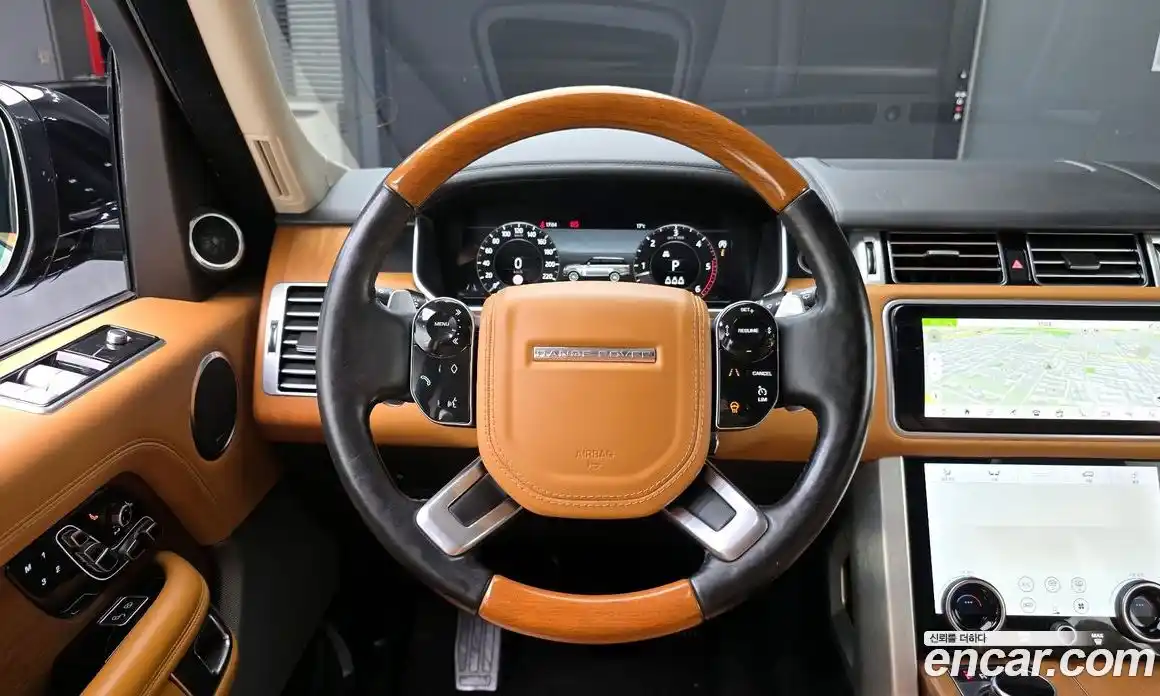 Land Rover Range-Rover 2019 4.4 гидро в Москве № 1547739, фото 13