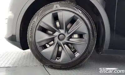 Tesla Model Y 2024 0.2 гидро в Москве № 1548570, миниатюра 4