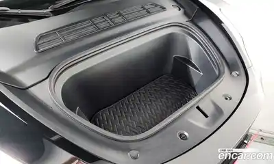 Tesla Model Y 2024 0.2 гидро в Москве № 1548570, миниатюра 5