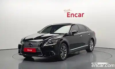 Lexus LS, 2014