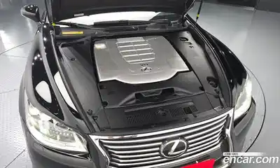 Lexus LS 2014 4.6 гидро в Москве № 1548882, миниатюра 6