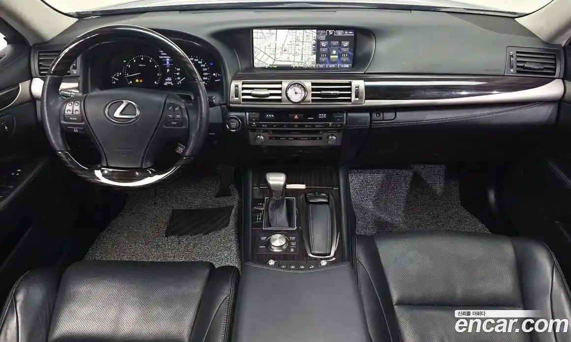 Lexus LS 2014 4.6 гидро в Москве № 1548882, фото 7