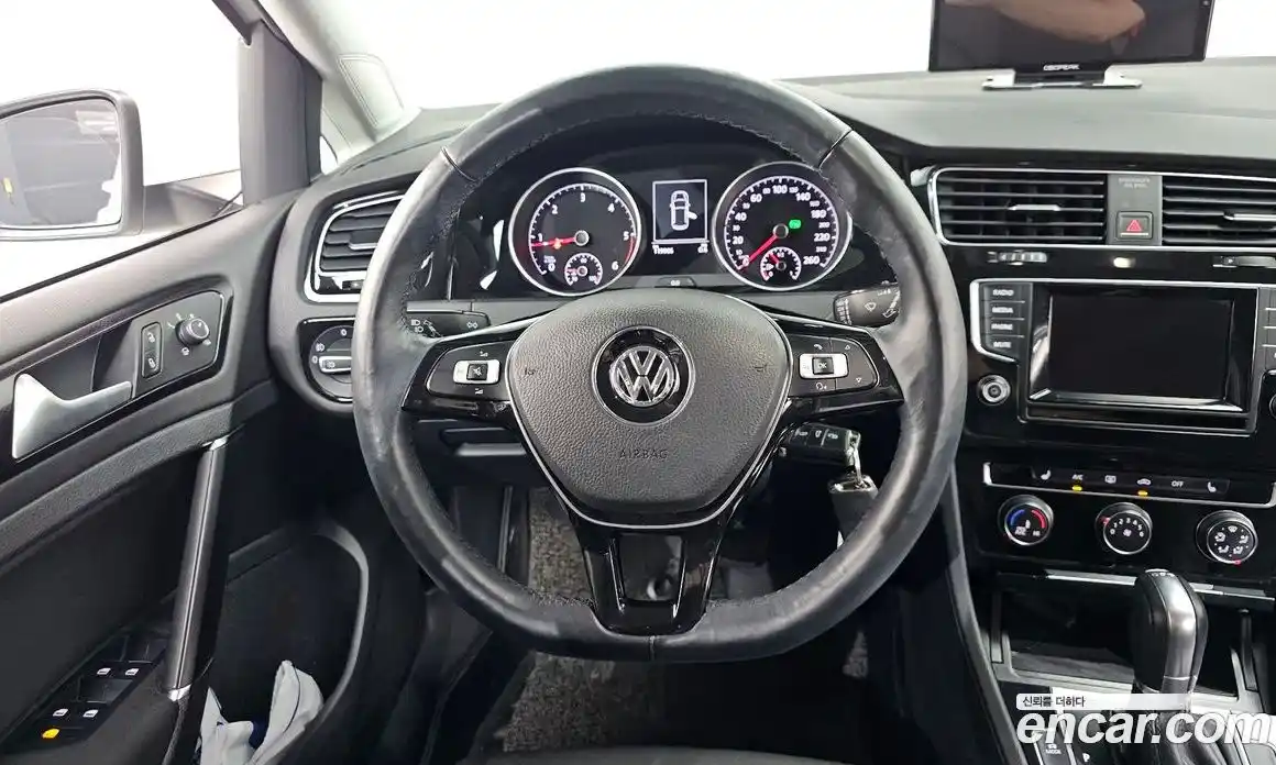Volkswagen Golf 2014 1.6 гидро в Москве № 1549338, фото 12