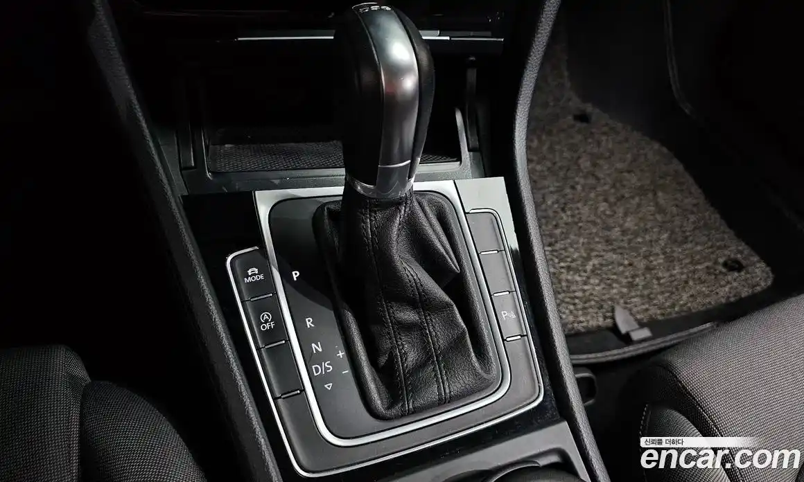 Volkswagen Golf 2014 1.6 гидро в Москве № 1549338, фото 9