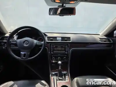 Volkswagen Passat 2013 2.0 гидро в Москве № 1549569, миниатюра 7