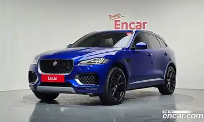 Jaguar F-Pace, 2016