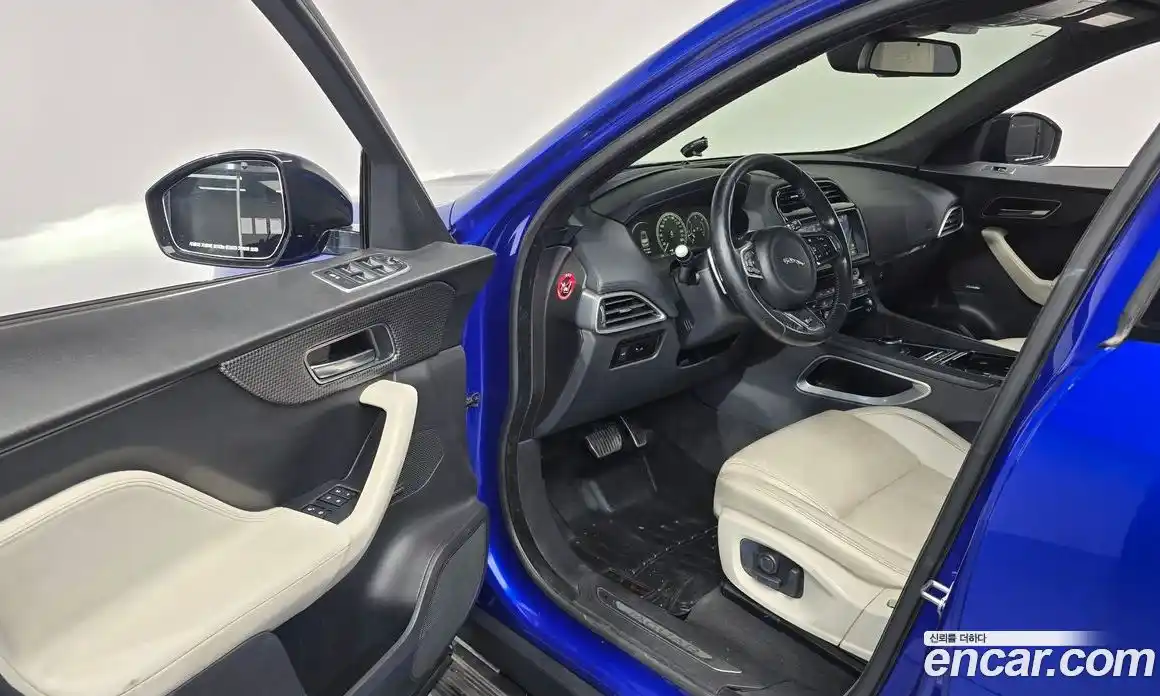 Jaguar F-Pace 2016 3.0 гидро в Москве № 1550971, фото 10