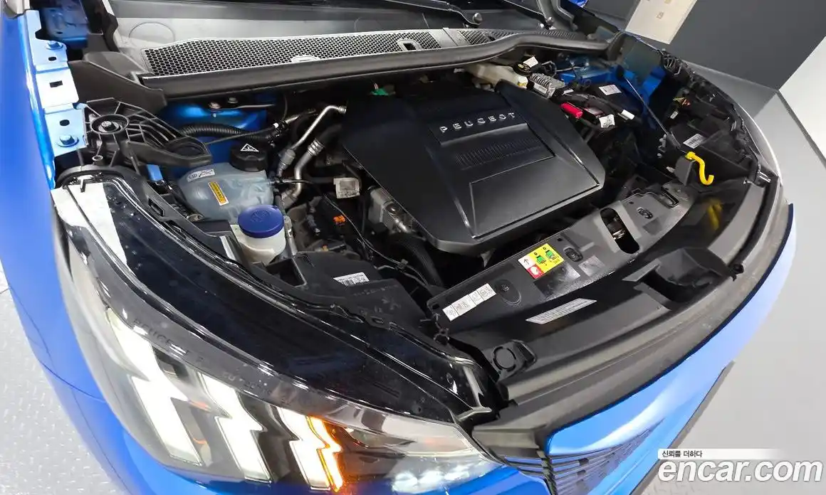 Peugeot 2008 2022 0.1 гидро в Москве № 1551124, фото 6