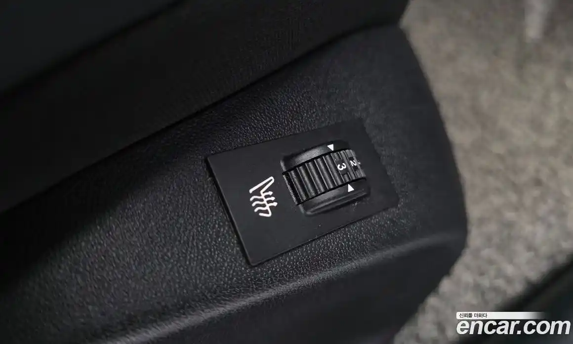 Peugeot 2008 2017 1.6 гидро в Москве № 1551151, фото 17