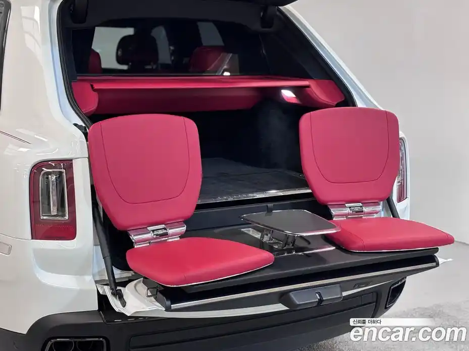 Rolls-Royce Cullinan 2024 6.7 гидро в Москве № 1551512, фото 18