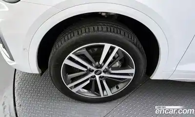 Audi Q5 2023 2.0 гидро в Москве № 162401, миниатюра 5