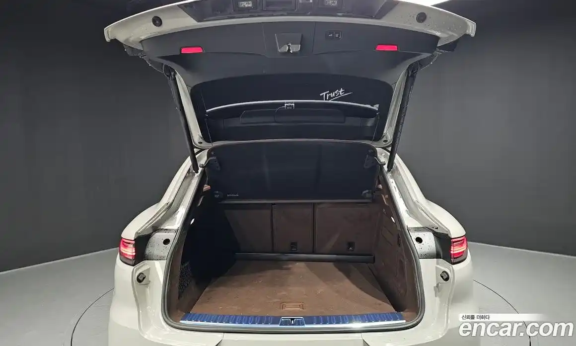 Porsche Cayenne 2023 3.0 гидро в Москве № 165269, фото 20