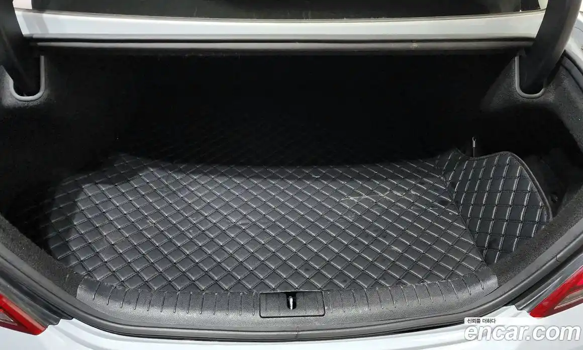 Genesis G70 2019 2.0 гидро в Москве № 18258, фото 20