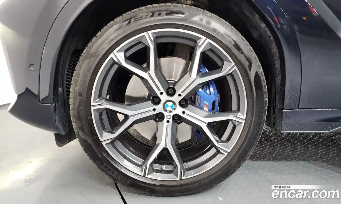 BMW X6 2022 3.0 гидро в Москве № 189390, фото 5