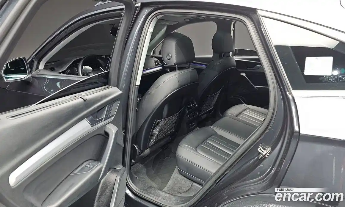 Audi Q5 2022 2.0 гидро в Москве № 201654, фото 10