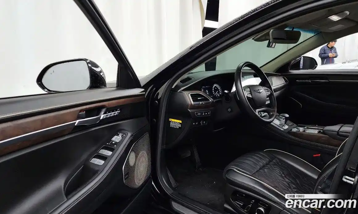 Genesis G90 2020 5.0 гидро в Москве № 20648, фото 10