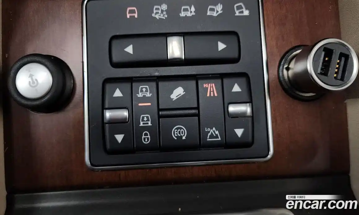 Land Rover Discovery 2016 3.0 гидро в Москве № 213534, фото 16