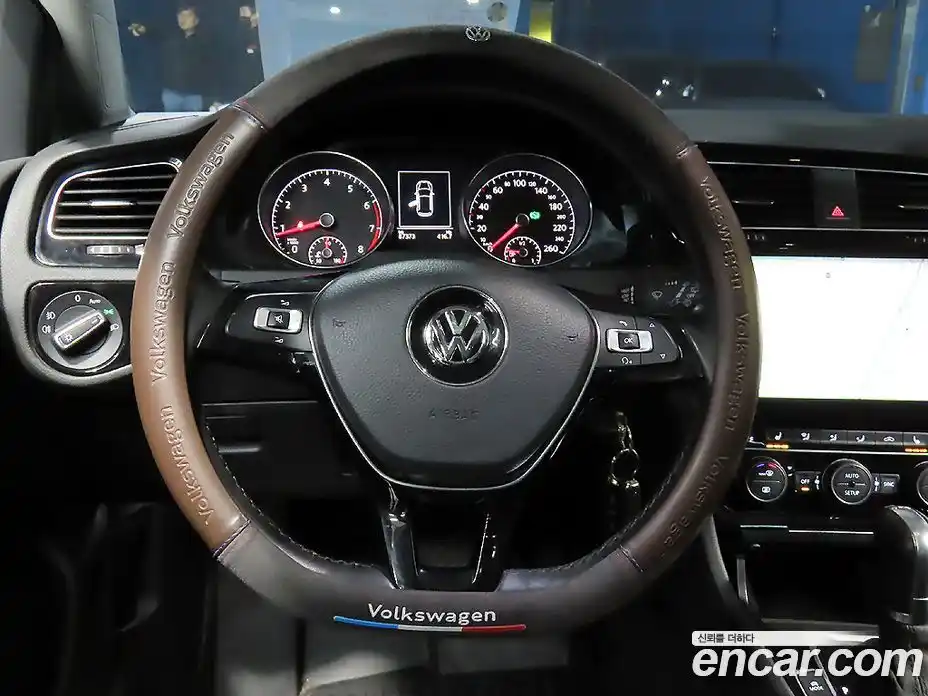 Volkswagen Golf 2014 1.4 гидро в Москве № 215160, фото 10