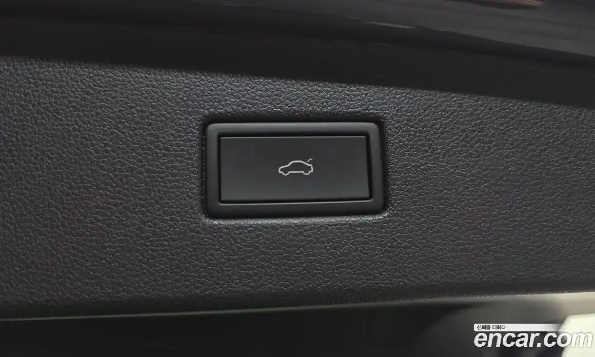 Volkswagen Tiguan 2022 2.0 гидро в Москве № 232129, фото 19