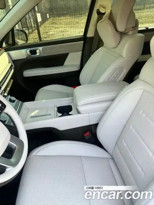 Hyundai Santa Fe 2025 1.6 гидро в Москве № 244046, фото 13