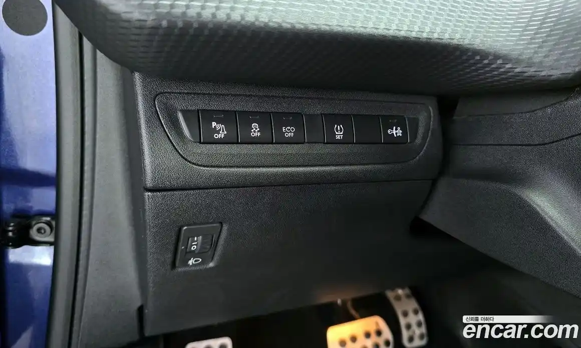 Peugeot 2008 2015 1.6 гидро в Москве № 257509, фото 14