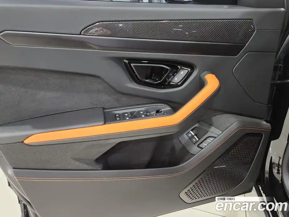 Lamborghini Urus 2025 4.0 гидро в Москве № 320709, фото 20