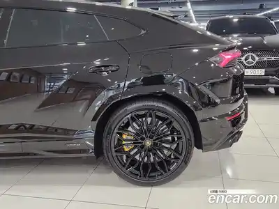Lamborghini Urus 2025 4.0 гидро в Москве № 320709, миниатюра 5