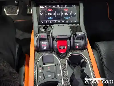 Lamborghini Urus 2025 4.0 гидро в Москве № 320709, миниатюра 6