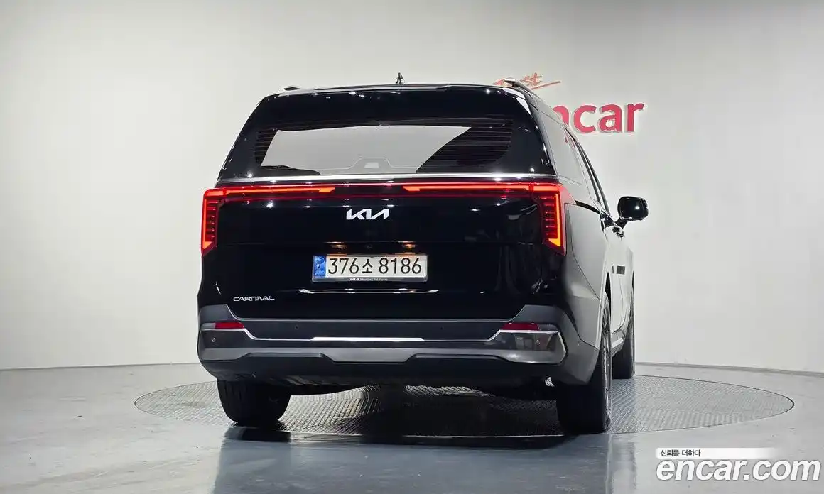Kia Canival 2023 2.2 гидро в Москве № 51733, фото 3
