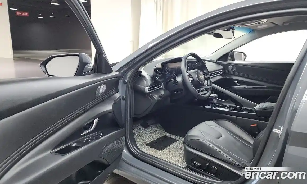 Hyundai Avante 2024 1.6 гидро в Москве № 110228, фото 10