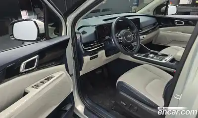 Kia Canival 2024 1.6 гидро в Москве № 123868, миниатюра 11