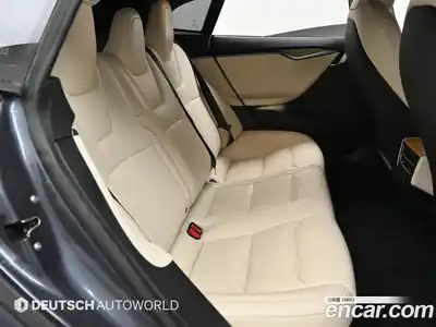 Tesla Model S 2020 0.3 гидро в Москве № 1323263, миниатюра 12