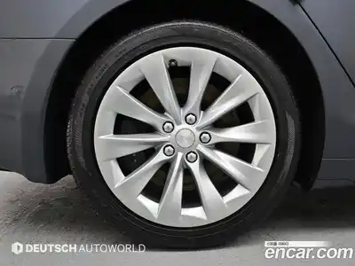 Tesla Model S 2020 0.3 гидро в Москве № 1323263, миниатюра 5