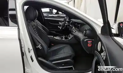 Mercedes-Benz E-Class 2023 1.9 гидро в Москве № 139149, миниатюра 11